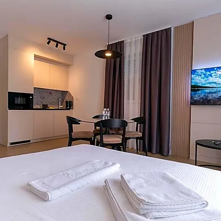 Malo Hotel Trogir